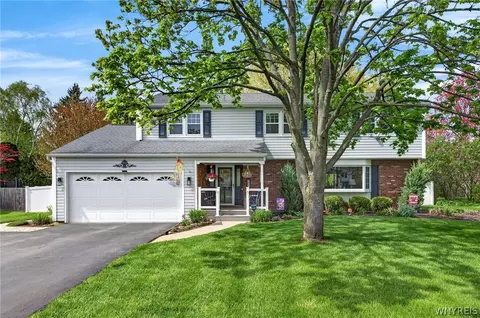 389 Hawthorne Pl, Porter, NY 14174