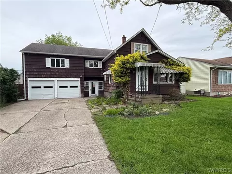 72 Dwyer St, West Seneca, NY 14224