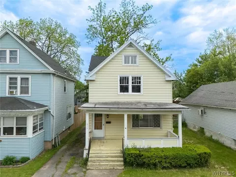 2215 South Ave, Niagara Falls, NY 14305