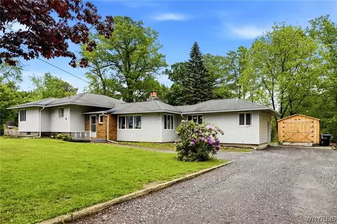 2061 Kimble Ave, North Collins, NY 14111