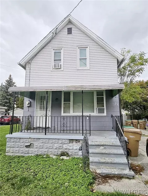25 Alpine Pl, Cheektowaga, NY 14225