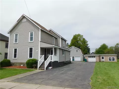 15 Mill St, Franklinville, NY 14737