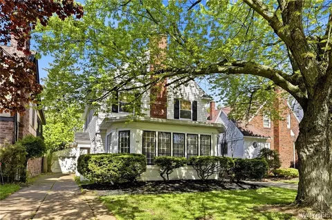 382 Starin Ave, Buffalo, NY 14216