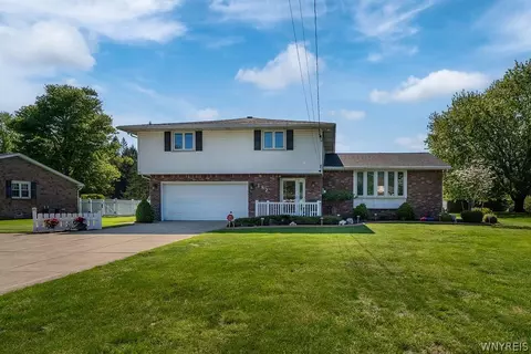 182 Messer Ave, Depew, NY 14043