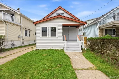 242 Newburgh Ave, Buffalo, NY 14215