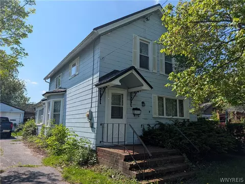 9 E Pine St, Dunkirk, NY 14048 photo 3