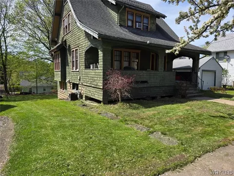 78 Beech St, Jamestown, NY 14701