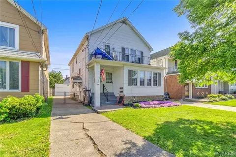135 Whitehall Ave, Buffalo, NY 14220
