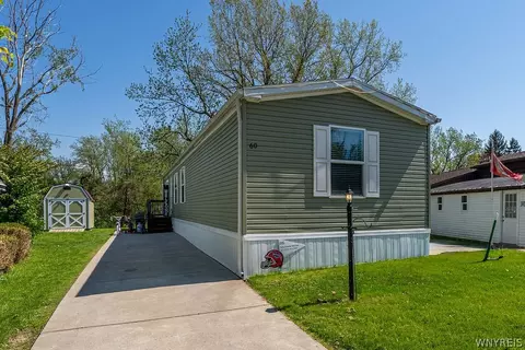 60 Carefree Ln, Cheektowaga, NY 14227