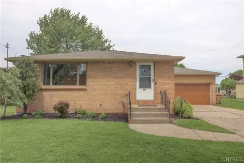 14 Lydia Ln, Cheektowaga, NY 14225