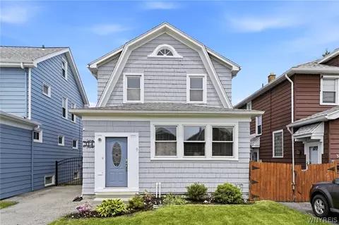 314 Sanders Rd, Buffalo, NY 14216