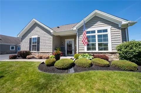 5665 Southwestern Blvd #36A, Hamburg, NY 14075