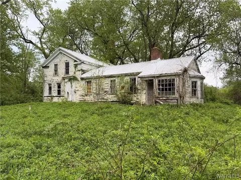 13870 Miller Ave, Sardinia, NY 14030