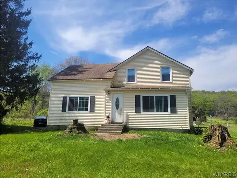 6829 Nys Route 353, New Albion, NY 14719