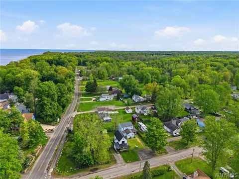 View/Area - 648 Beach Rd, Evans, NY 14006 photo 4 of 8