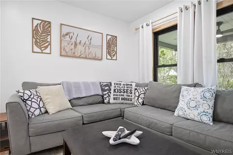 Living - 648 Beach Rd, Evans, NY 14006 photo 4 of 5