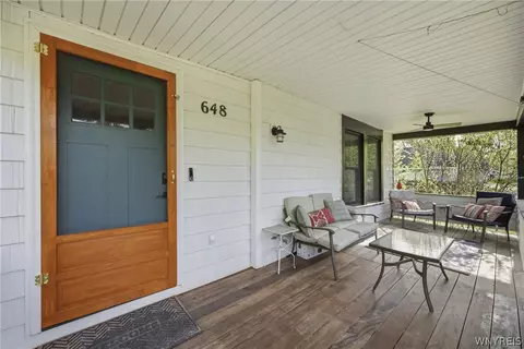 Exterior - 648 Beach Rd, Evans, NY 14006 photo 5 of 11