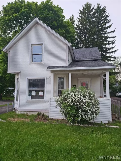 47 High St, Sweden, NY 14420