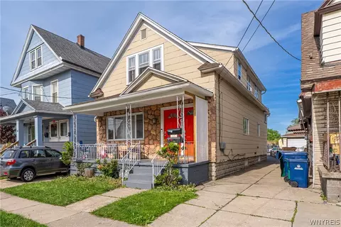 60 Longnecker St, Buffalo, NY 14206