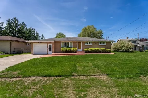 638 Borden Rd, Cheektowaga, NY 14227