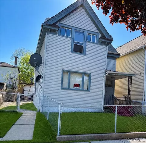 346 14th St, Buffalo, NY 14213