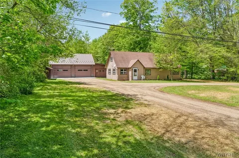 11869 Route 16, Delevan, NY 14042
