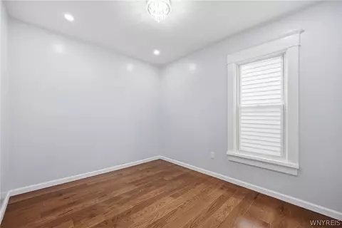 Bedroom - 53 Roslyn St, Buffalo, NY 14211 photo 3 of 10