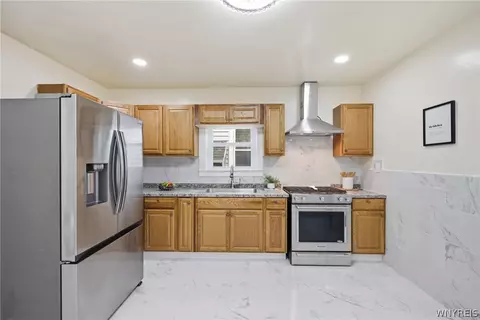 Kitchen - 53 Roslyn St, Buffalo, NY 14211 photo 1 of 1