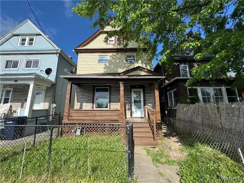 630 20th St, Niagara Falls, NY 14301