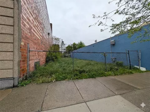 310 W Ferry St #N, Buffalo, NY 14213