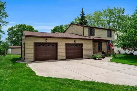 37 Villa Maria Rd, West Seneca, NY 14224