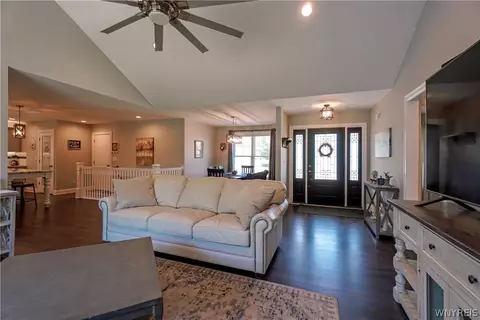 Entry Way - 3816 Hardt Rd, Eden, NY 14057 photo 1 of 3