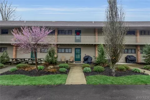 28 Mohawk Dr # B, Chautauqua, NY 14728