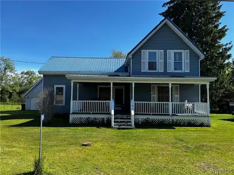 1381 Eagle St, Freedom, NY 14065