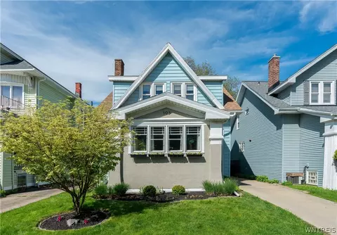 105 Pawnee Pkwy, Buffalo, NY 14210