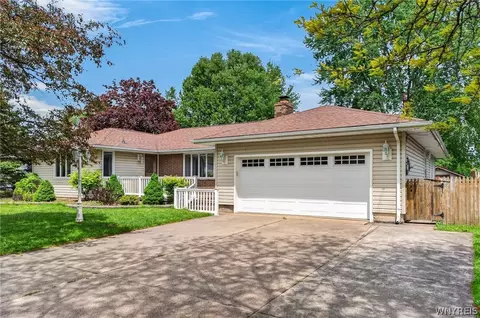7706 Saint Joseph Rd, Niagara, NY 14304
