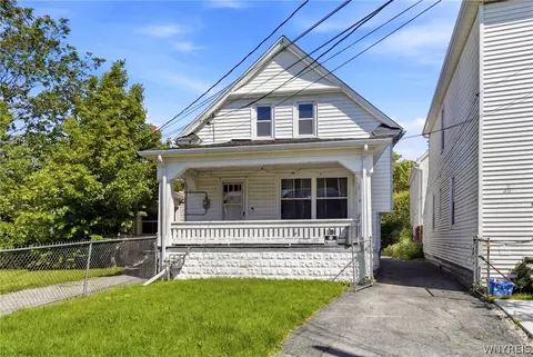 18 Marion St, Buffalo, NY 14207