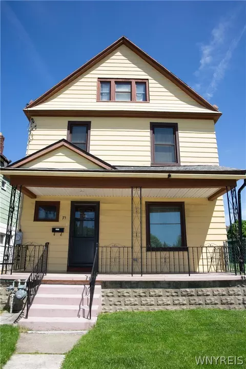 71 Goembel Ave, Buffalo, NY 14211