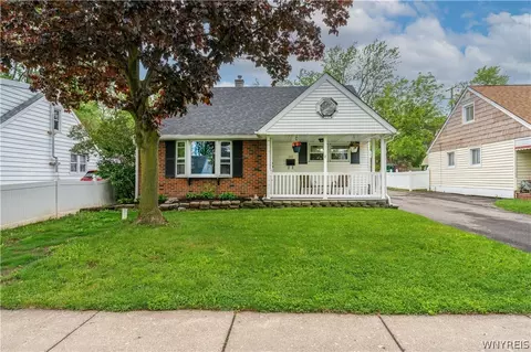 110 Balbach Dr, Cheektowaga, NY 14225