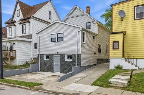 961 Tonawanda St, Buffalo, NY 14207