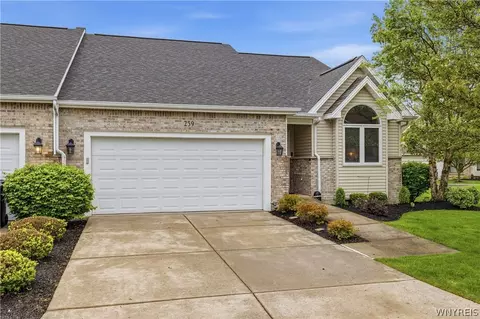 259 White Oak Ter, Grand Island, NY 14072