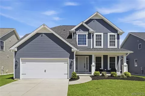165 Cherry Laurel Ln, Amherst, NY 14228