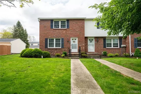270 Wimbledon Ct, West Seneca, NY 14224
