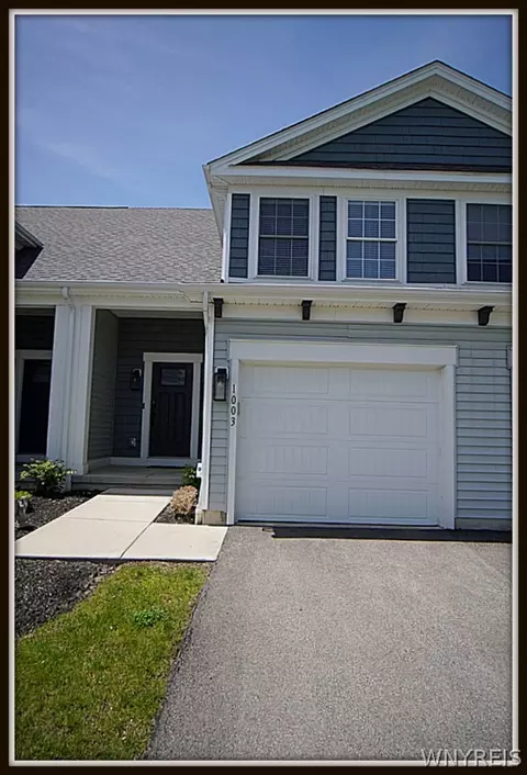 1003 Carriage Ln, West Seneca, NY 14224