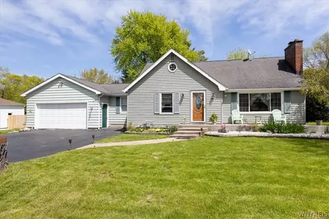5227 Orchard Ave, Hamburg, NY 14075