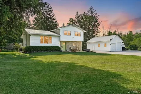3567 Orangeport Rd, Hartland, NY 14067