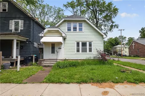 1890 Linwood Ave, Niagara Falls, NY 14305