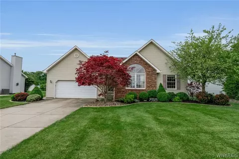 2650 Patel Dr, Wheatfield, NY 14304