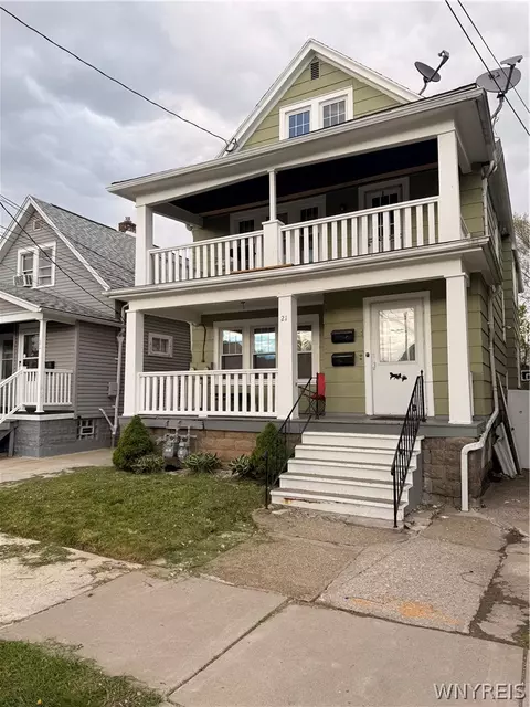 21 Elgas St, Buffalo, NY 14207