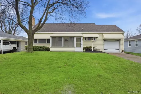 704 Wehrle Dr, Buffalo, NY 14225